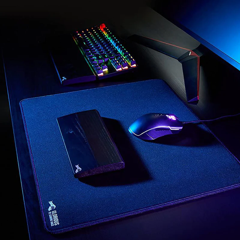 Glorious PC Gaming Race 4XL